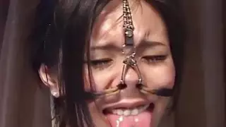 المتطرفة اليابانية BDSM مع خطاف الأنف مترجمة