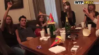 حزب الطالب الساخن من الرجال الحلو الفذ. اليكسا