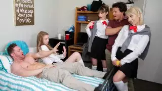 3 BFFs لطيف كفريق واحد لمحاولة المهجع ديك