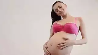 حامل لاتويا 09 من MyPreggo (نقطة) كوم