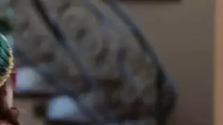 العمارنة مجنونة حول الديوك السوداء الكبيرة التي تمسها وتمتصها