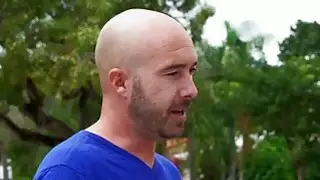 جوسلين كيلي ورايلي آن الهرات الحصول على شراة من قبل آبائهم