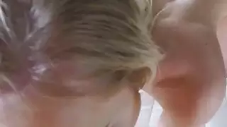 جميلة في سن المراهقة stepsis ايمي سمرز كس صدم على السرير