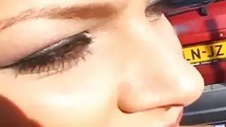 حبيبي هو إعطاء المتأنق متعة في الهواء عن طريق الفم