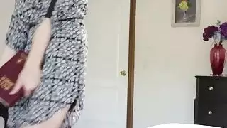 تارا مورغان ونينا ايل اشتعلت في عمل مثليه مذهلة