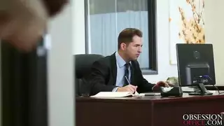 كورينا بليك امرأة تحب أن تعيش على الحافة