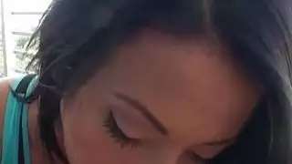 الغنائم الساخنة صديقة للهواة يحاول ممارسة الجنس الشرجي على كام