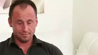خبطت مثير شقراء وكيل حتى شاعر