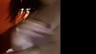 فتاة قرنية وجود بعض المرح المتشددين مع أكبر دسار لها