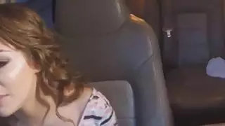 Kimmy Granger اسأل المتأنق إذا كان يريد رأس الطريق