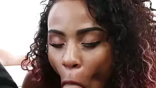 TeenCurves Hot GF يغوي BF مع الحمار ضخمة