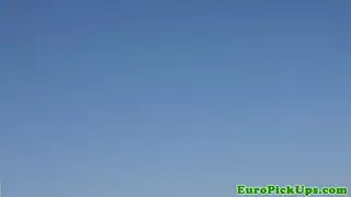 مفلس اليورو الهواة يحصل على الثدي مشبع مع نائب الرئيس