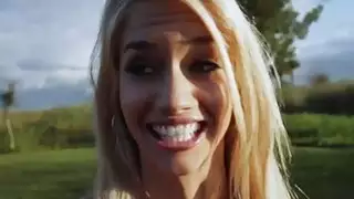 جنسي ساخن badass فاتنة زاحف wrangling في حين كل عار
