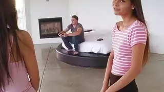 كان Stepbro قادرا على فرقعة ثلاثة من الهرات بالتناوب
