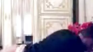 هواة صديقة العرب الداعر محلية الصنع على السرير
