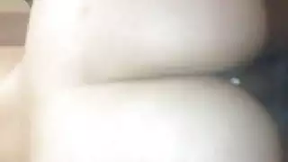الرطب الأبيض الهرة الجنس بين الأعراق