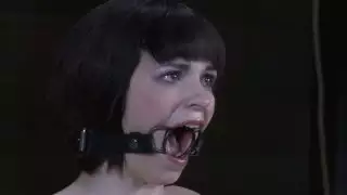 الرجل الناضج الملاعين امرأة سمراء لطيف MadiSin القمر في الفم