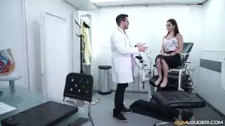 طبيب نساء الملاعين ولعق كس من فاتنة الأسبانية لوسيا نيتو