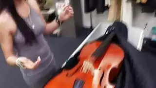 Pawning Off A Stello Cello at The Pawnhop