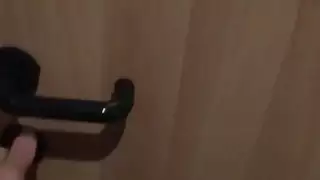 الانفجارات فاتنة الهواة في غرفة فندق بوف