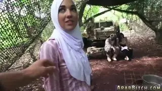 الوطن العربي بعيدا عن المنزل بعيدا عن المنزل