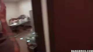 فوكين في بيت الدعامة