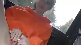 غريب في سن المراهقة يلعق cumhole