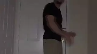 قصفت bigtit صديقة العصير على الفيديو