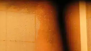 القبض جوليا من قبل كام تجسس بلدي الاستحمام