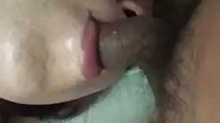 الجدة يحب الاطفال الأصغر سنا خلال الثلاثي خطيرة