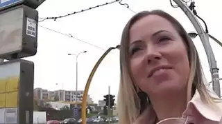 تشيكي الملبس هواة الملاعين في الهواء الطلق