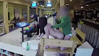 البولينج زقاق بوف سخيف
