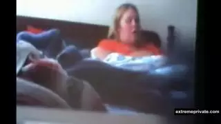 أمي يستمني مع الملابس