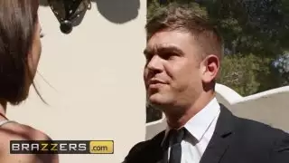 Brazzers - نجوم البورنو Like it Big - أدريانا Chechik خوان لوتشو - اخرس و يمارس الجنس معي
