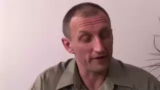 أبريل يا نيل وتيفاني بروكس - نسخ ذلك