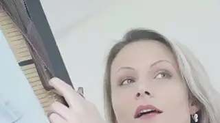 قررت stepmom سامانثا إعطاء جايسون اللسان