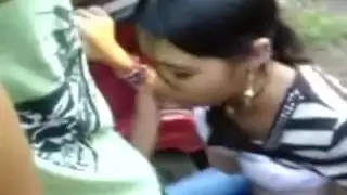 في سن المراهقة Superslut عن طريق الفم جروبسيكس
