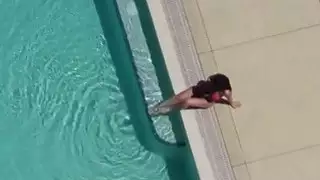 في سن المراهقة رشيق يلعب مع كس