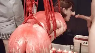 أنيق خبطت بعنف بدسم فاتنة