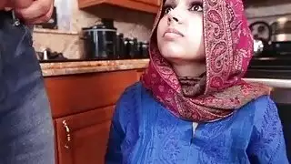 طاعة تبادل مسلم طالب creampied عميق في العضو التناسلي النسوي لها العربية