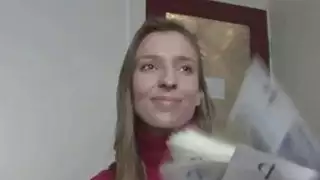 التقطت الفتاة التشيكية لممارسة الجنس