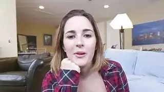 كام فتاة الملاعين الرجل التسليم بطولة ميا سكارليت