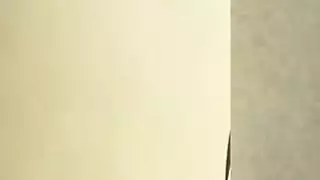 يحصل على gangbanged titty فتاة هنتاي