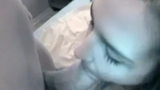 Zamutnik و Sofia على الفيديو