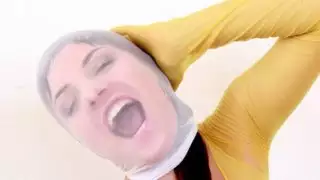 ليوني Aprill قناع النايلون مشوهة الوجه محبوب