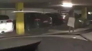 عاهرة اللاتينية وشم في فندق