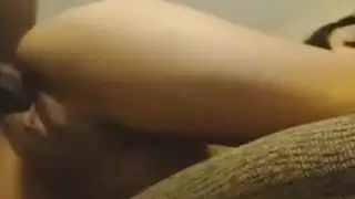 عشيق أسود يمارس الجنس مع كل من الثقوب لها