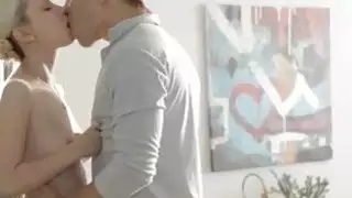 ميرتا في حبها مع صديقها