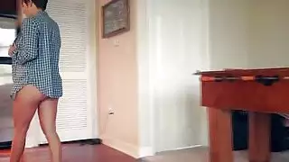 Makeena Reise Gets By Burglar Long Dong
