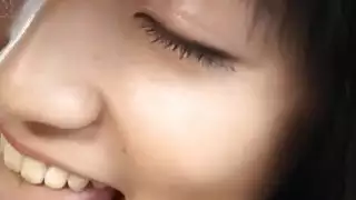 رينا أوسوي لديه كس مشعر جيدا ضخها